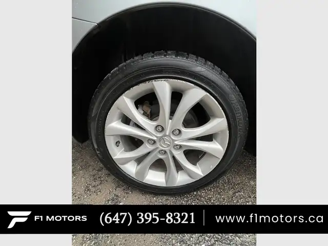 2010 MAZDA3 Grand Touring FWD | Clean Carfax | 14 Service Record - Photo 9