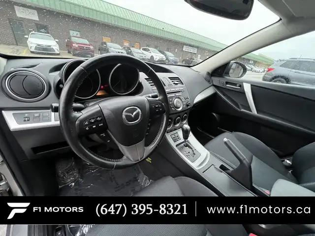 2010 MAZDA3 Grand Touring FWD | Clean Carfax | 14 Service Record - Photo 10