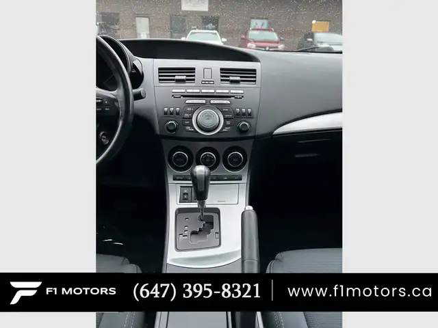 2010 MAZDA3 Grand Touring FWD | Clean Carfax | 14 Service Record - Photo 19