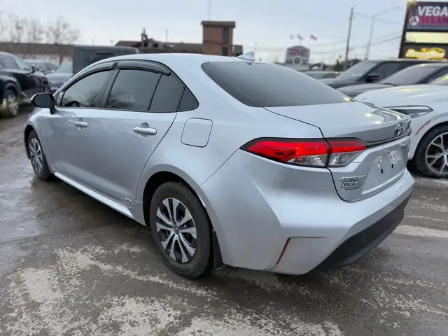 2023 TOYOTA COROLLA HYBRID LE AWD - Photo 4