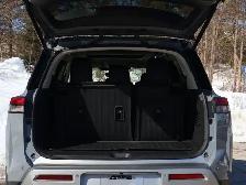 2024 Nissan Pathfinder SL- Pano Roof - Heated Seats - Photo 12