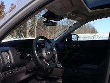 2024 Nissan Pathfinder SL- Pano Roof - Heated Seats - Photo 16