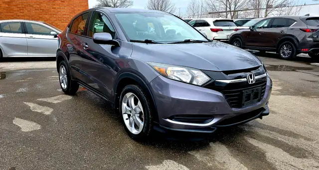 2017 Honda HR-V 4WD 4dr CVT LX | NO ACCIDENTS | HEATED SEATS | L - Photo 3