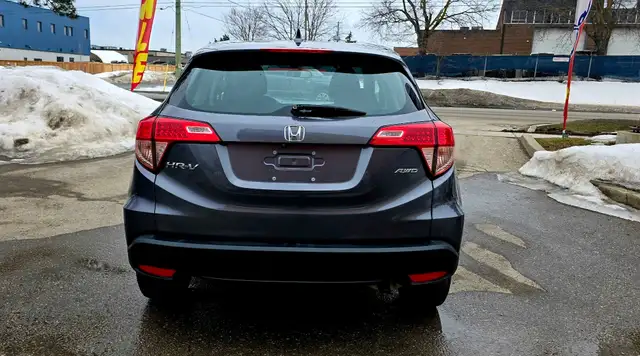 2017 Honda HR-V 4WD 4dr CVT LX | NO ACCIDENTS | HEATED SEATS | L - Photo 6