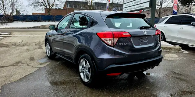 2017 Honda HR-V 4WD 4dr CVT LX | NO ACCIDENTS | HEATED SEATS | L - Photo 7