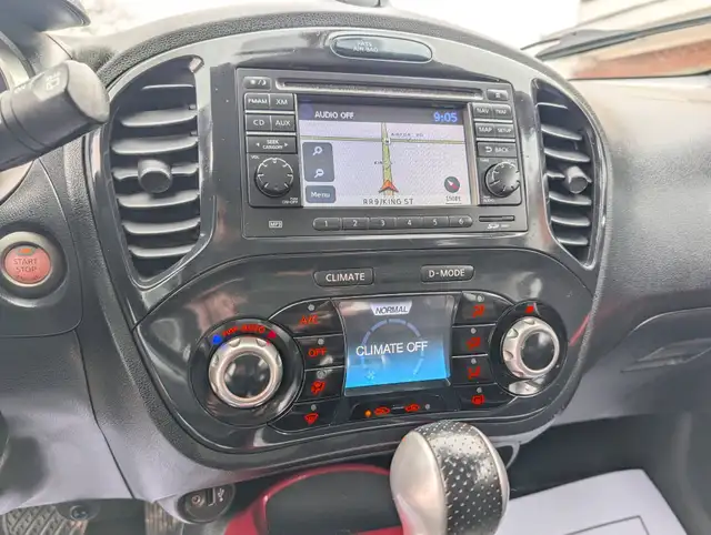 2012 Nissan Juke SV AWD | Clean title! | Sun-roof! | Heated seat - Photo 10