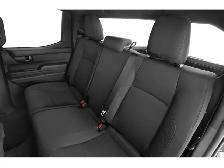 2025 Toyota Tacoma - Photo 10