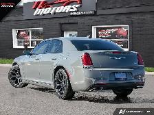 2019 Chrysler 300 300S RWD | LOADED | CERTIFIED - Photo 4