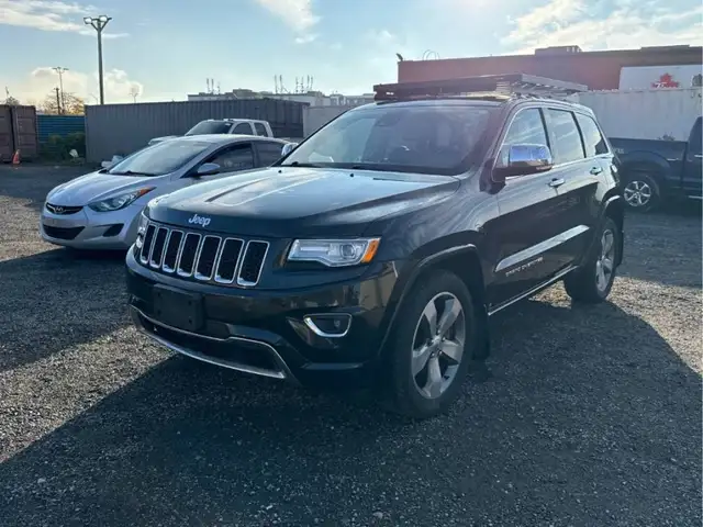 2015 JEEP GRAND CHEROKEE  4X4  NO ACCIDENTS  DIESEL OVERLAND