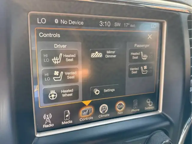 2015 JEEP GRAND CHEROKEE  4X4  NO ACCIDENTS  DIESEL OVERLAND - Photo 10