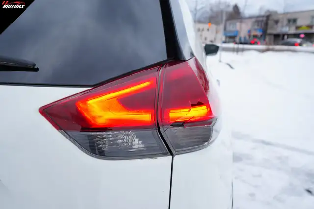 2020 Nissan Rogue AWD S - Photo 6