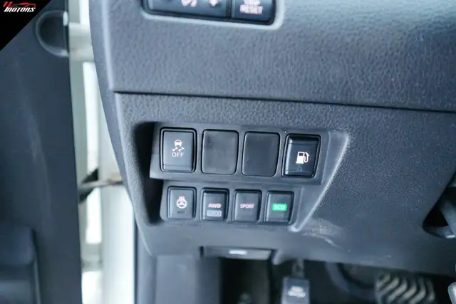 2020 Nissan Rogue AWD S - Photo 15