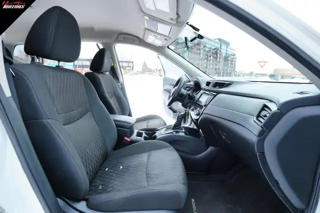 2020 Nissan Rogue AWD S - Photo 16