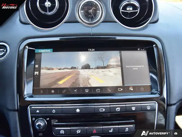 2019 Jaguar XJ XJ R-Sport AWD | LOADED! | MASSAGE SEATS | NO ACC - Photo 27