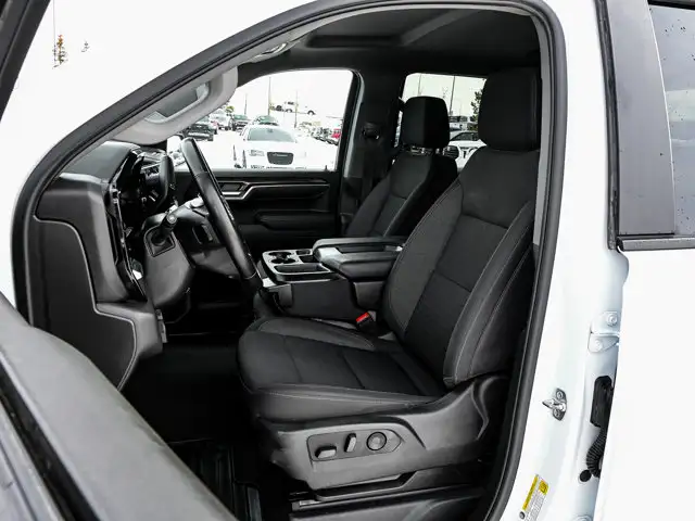 2025 Chevrolet Silverado 1500 LT 5.3L - Photo 17