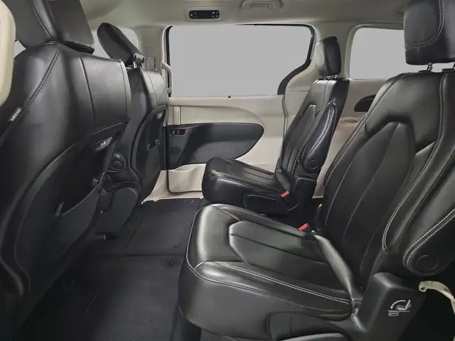 2023 Chrysler Pacifica Touring L No Accident Leather Heated Seat - Photo 24