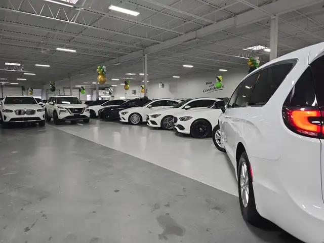 2023 Chrysler Pacifica Touring L No Accident Leather Heated Seat - Photo 26