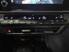 2025 Toyota Camry Hybrid SE Leather Sunroof Wireless Carplay Ada - Photo 18