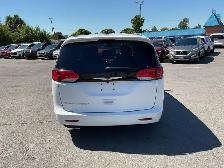 2024 Chrysler Grand Caravan SXT - Photo 4