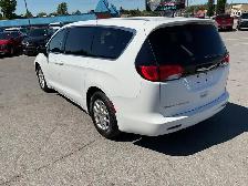 2024 Chrysler Grand Caravan SXT - Photo 5