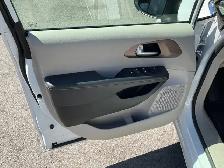 2024 Chrysler Grand Caravan SXT - Photo 26