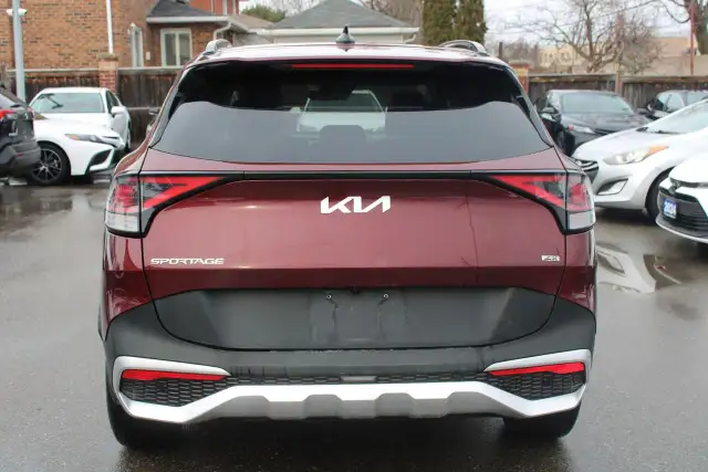 2023 Kia Sportage EX AWD - Photo 4