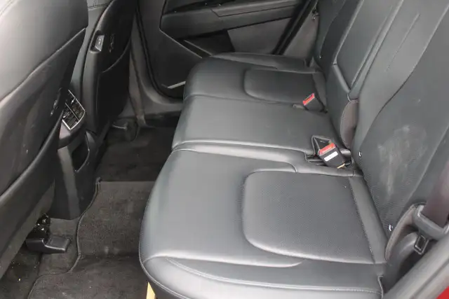 2023 Kia Sportage EX AWD - Photo 7