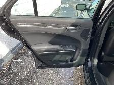 2023 Chrysler 300 Touring-L - Photo 19