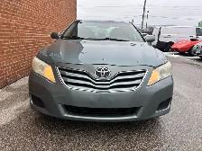 2010 Toyota Camry 4 Cyl. Leather Auto LE - Photo 2