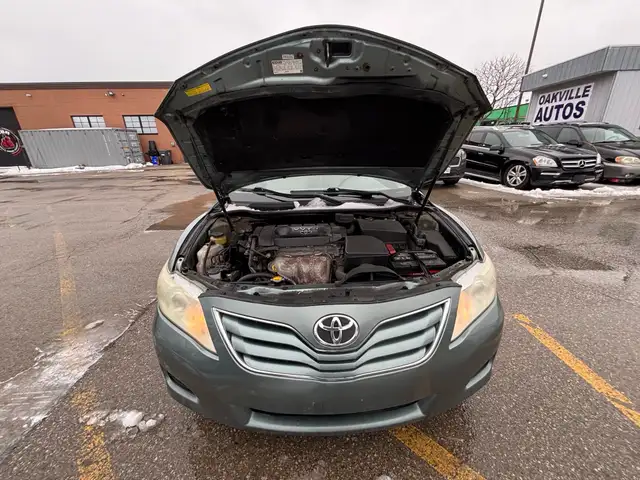 2010 Toyota Camry 4 Cyl. Leather Auto LE - Photo 26