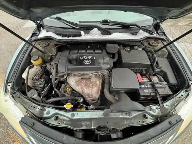 2010 Toyota Camry 4 Cyl. Leather Auto LE - Photo 27