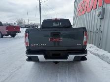 2017 GMC Canyon SLT Crew Cab 4WD - Photo 3