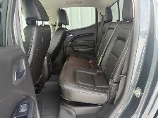 2017 GMC Canyon SLT Crew Cab 4WD - Photo 9