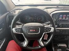 2017 GMC Canyon SLT Crew Cab 4WD - Photo 12