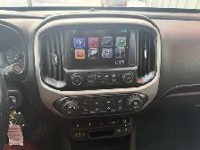 2017 GMC Canyon SLT Crew Cab 4WD - Photo 13