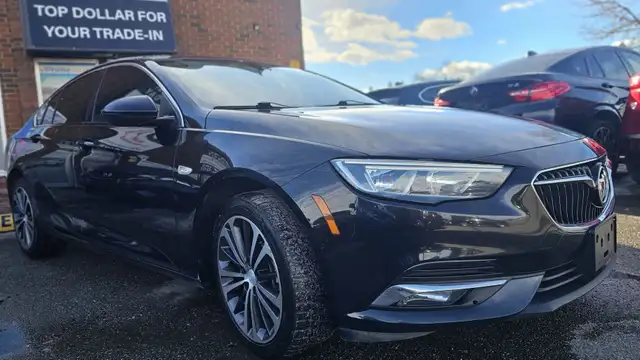 This Sedan/Saloon powered by a Gasoline engine featuring FWD/Fro - Photo 8