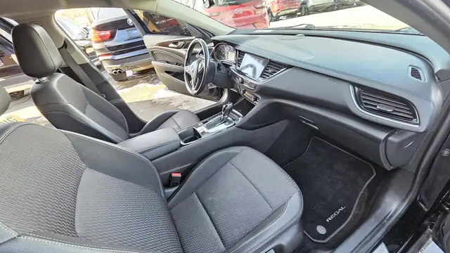 This Sedan/Saloon powered by a Gasoline engine featuring FWD/Fro - Photo 14