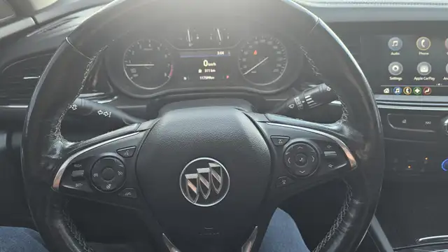 This Sedan/Saloon powered by a Gasoline engine featuring FWD/Fro - Photo 17