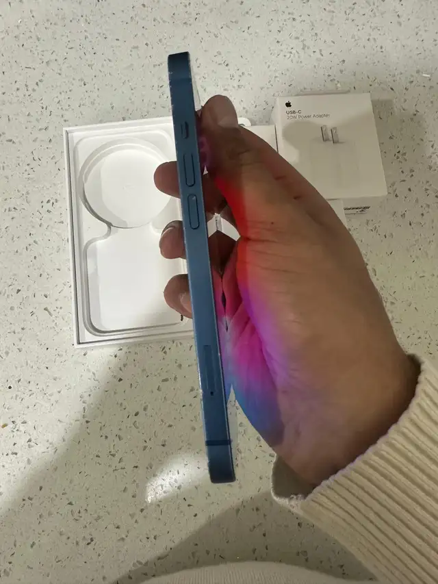 iPhone 13 128gb Airpods/Fast Charger/Delivery - Photo 8