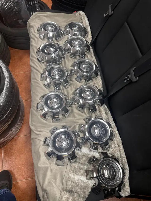 HARLEY DAVIDSON SPECIAL EDITION CENTER CAPS - Photo 4