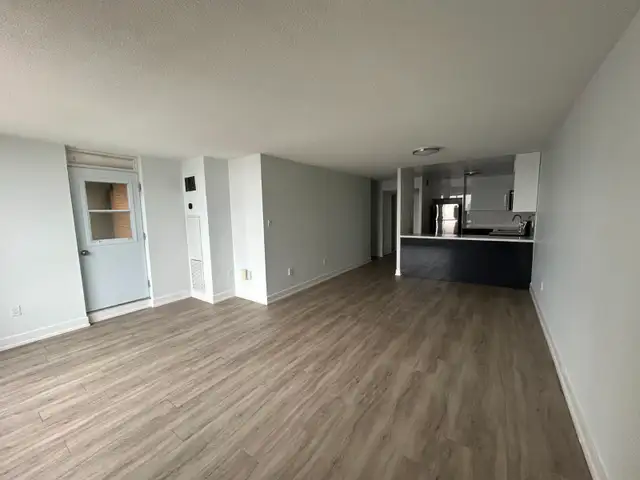 First Month Free - 2 Bedroom Apartment - 976 Sq Ft - North York - Photo 6