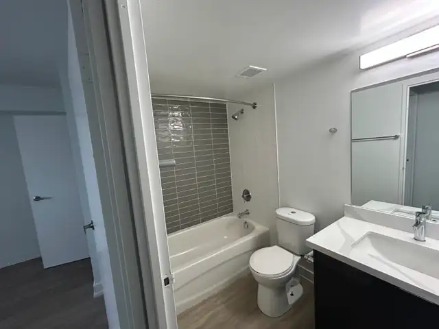 First Month Free - 2 Bedroom Apartment - 976 Sq Ft - North York - Photo 7