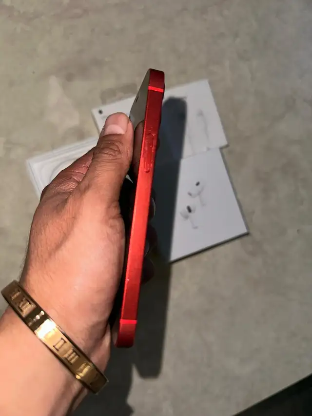 iPhone 12 mini 64gb AirPods Bundle/Delivery - Photo 5