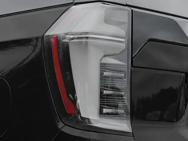 2025 Chevrolet Tahoe - Photo 9