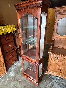 Free delivery used Wooden Curio Display Cabinet - Photo 3
