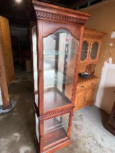 Free delivery used Wooden Curio Display Cabinet - Photo 6