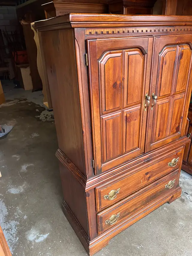 Free delivery used solid wood Wooden Armoire with Drawers - Photo 5