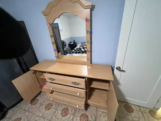 Free delivery used Wooden Dresser with Mirror - Photo 7