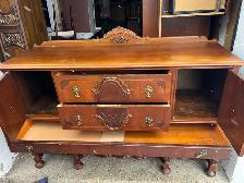 Free delivery Antique Wooden Buffet / Sideboard - Photo 8