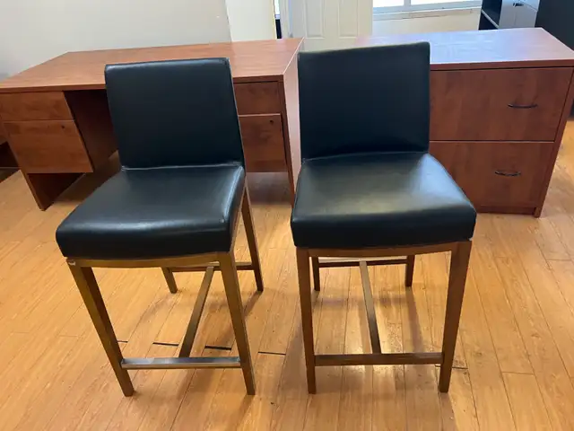 Free delivery used Pair of Black Faux Leather Bar Stools